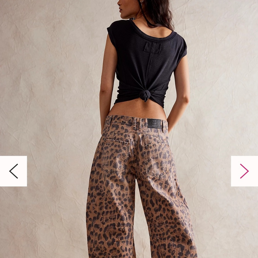 Free people leopard barrel jeans size 27